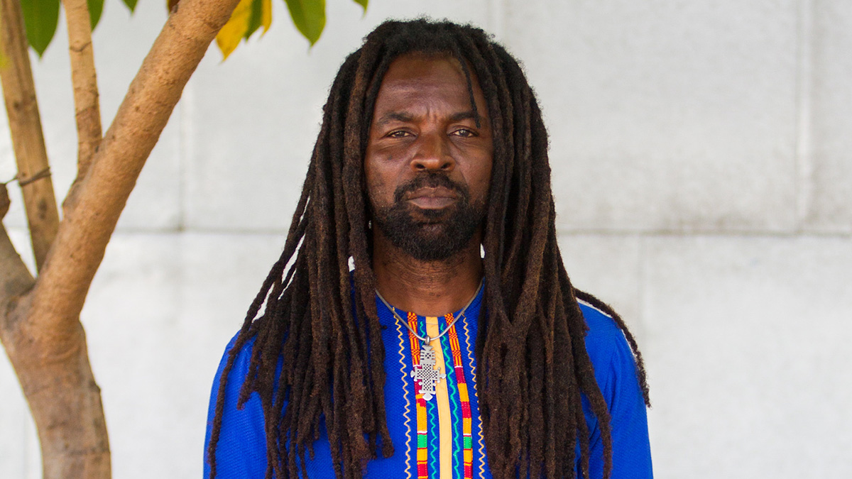rocky dawuni
