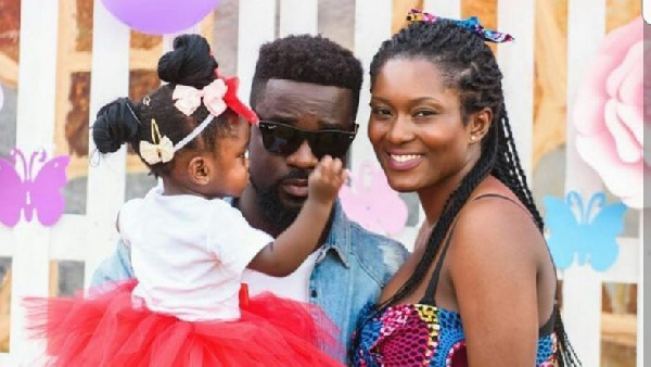 Sarkodie and family return home after 14 days quarantine 49