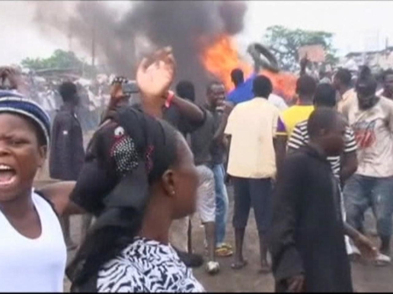 Two Police Officers Badly Injured By Angry Mob In Tamale. 49