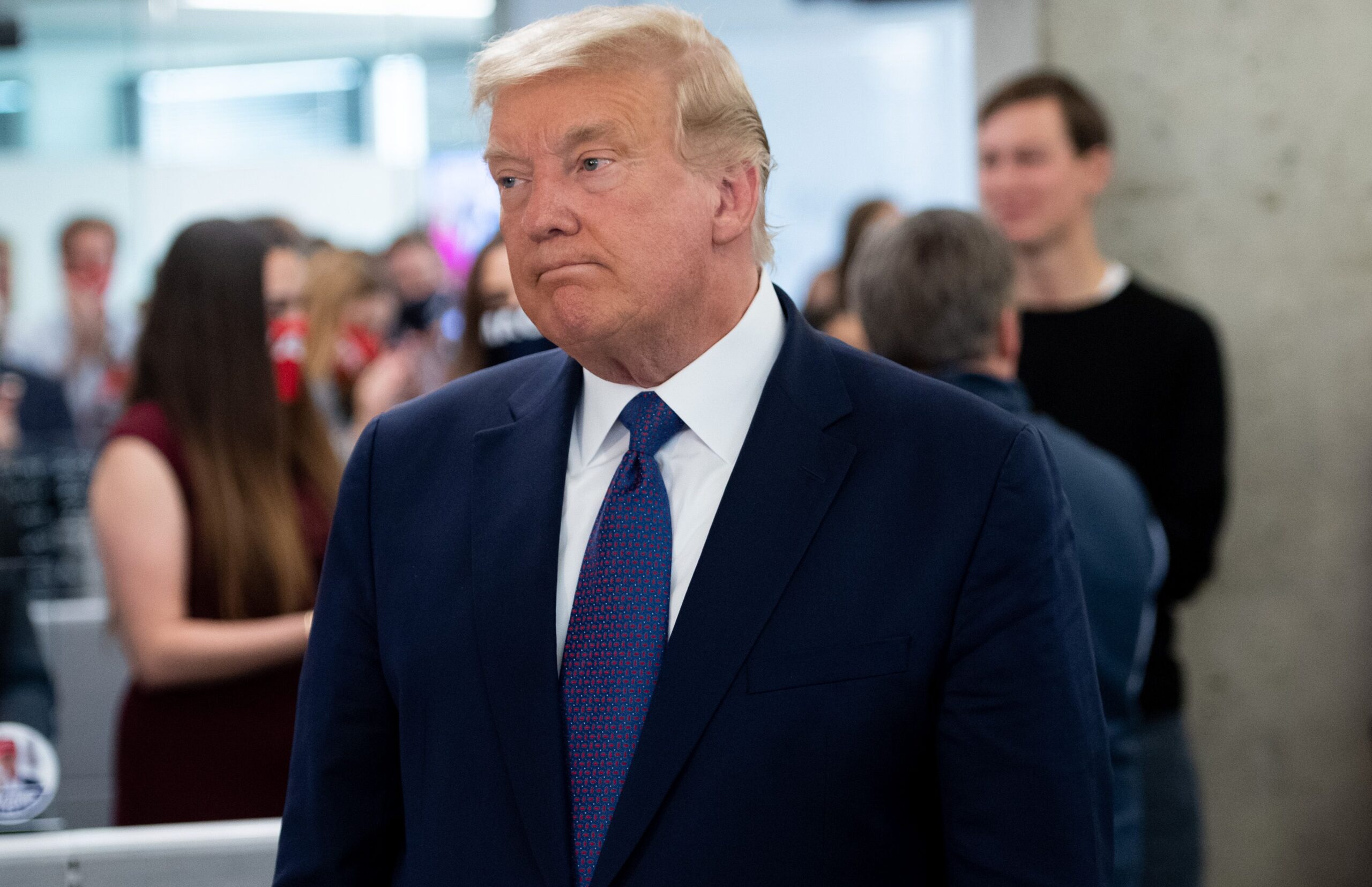 FBI to investigate how Trump took 15 'top secret' files from the White House when he left office. 45