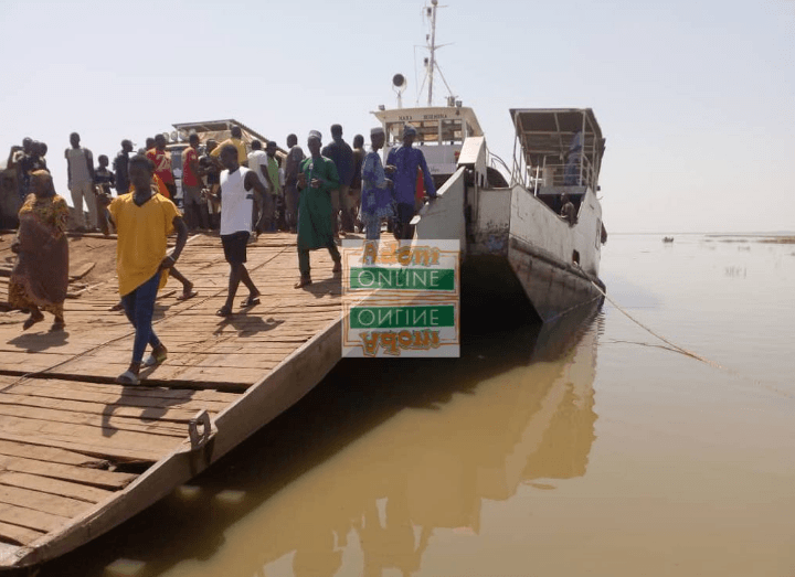 Rescuers helpless as attempt to salvage broken ferry fails 49