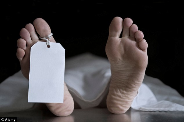 Decomposed body of lady found a week after boyfriend asked her out 49