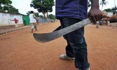 Man inflicts deep cutlass wounds on mother and daughter, three others 50