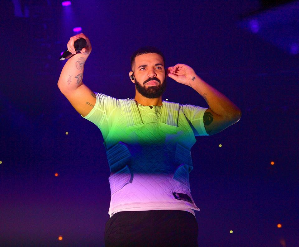 Billboard Music Awards announces Drake is the "Artist Of The Decade". 49