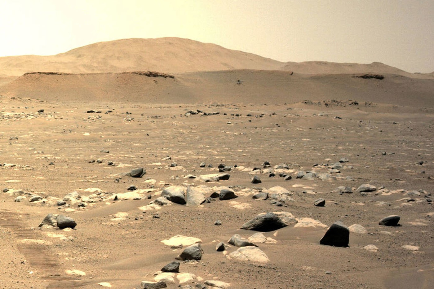 NASA reveals first audio clip recorded on Mars - (Video). 46