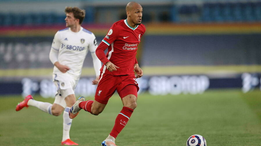 Fabinho signs new Liverpool deal 45