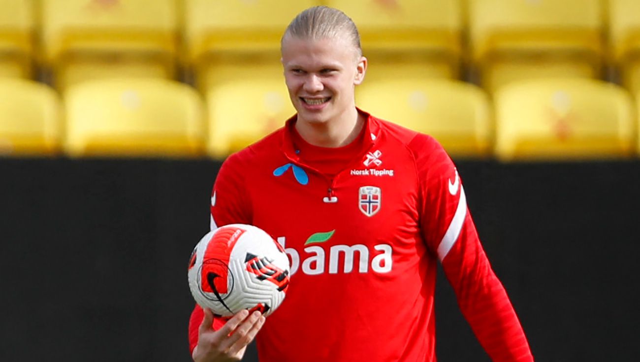 Latest reports and rumours about Erling Haaland's future. 45