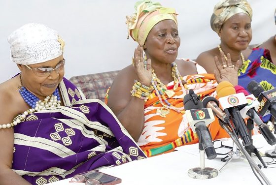 Queenmothers launch campaign to promote decent language in politics 61
