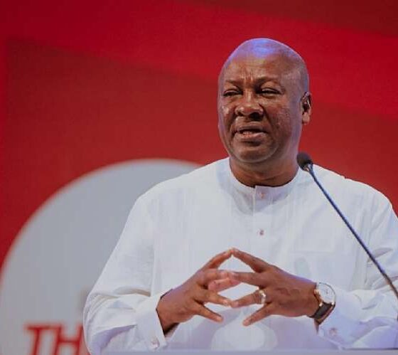 President John Dramani Mahama delivering a keynote speech at the Africa-Singapore Business Forum, highlighting Ghana as Africa’s investment gateway.