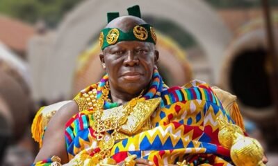 Asantehene Otumfuo Osei Tutu II addressing political leaders on aviation safety