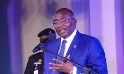Dr. Mahamudu Bawumia welcomed by NPP supporters during his campaign tour in Western Region